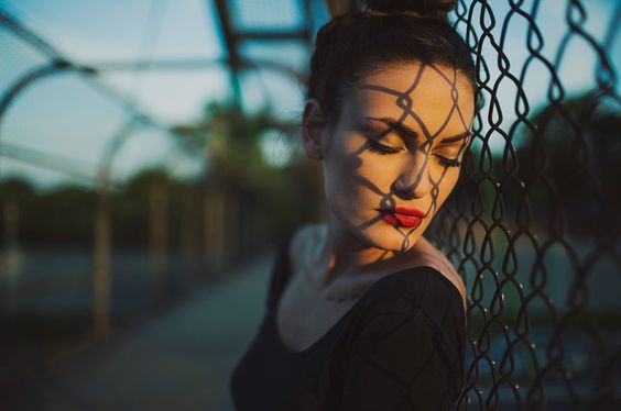 Когда тебе кажется, что все, кого ты любишь, уходят, прочти это